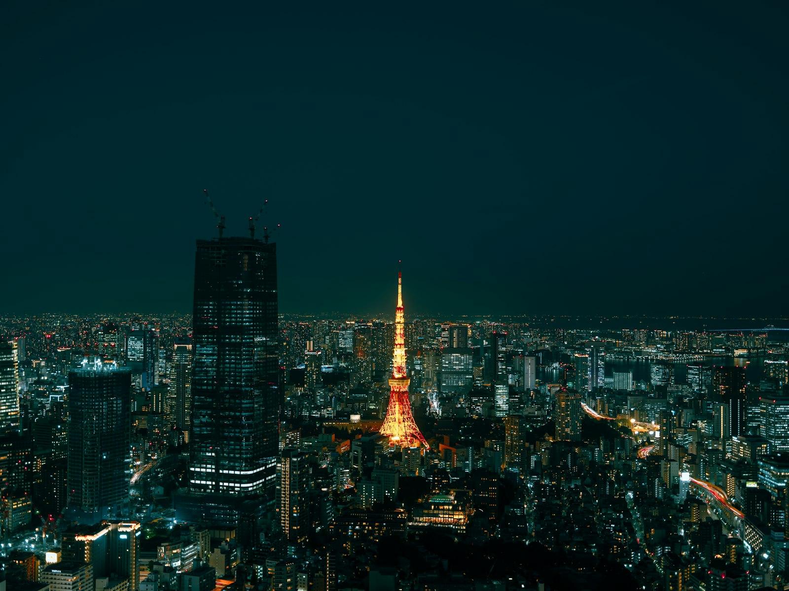 A City With A Tall Tower jigsaw puzzle preview