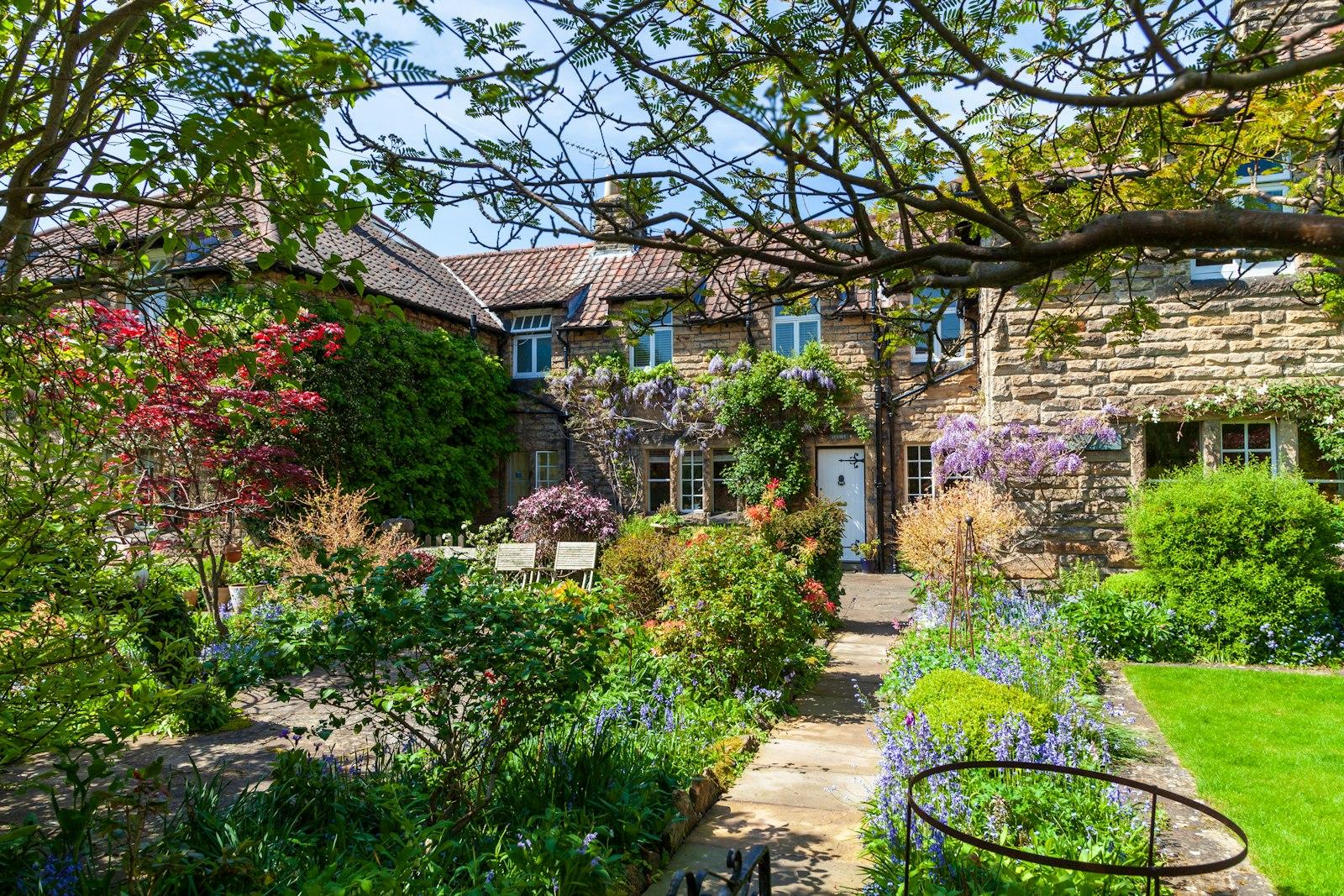 A House With A Garden In Front Of It jigsaw puzzle preview