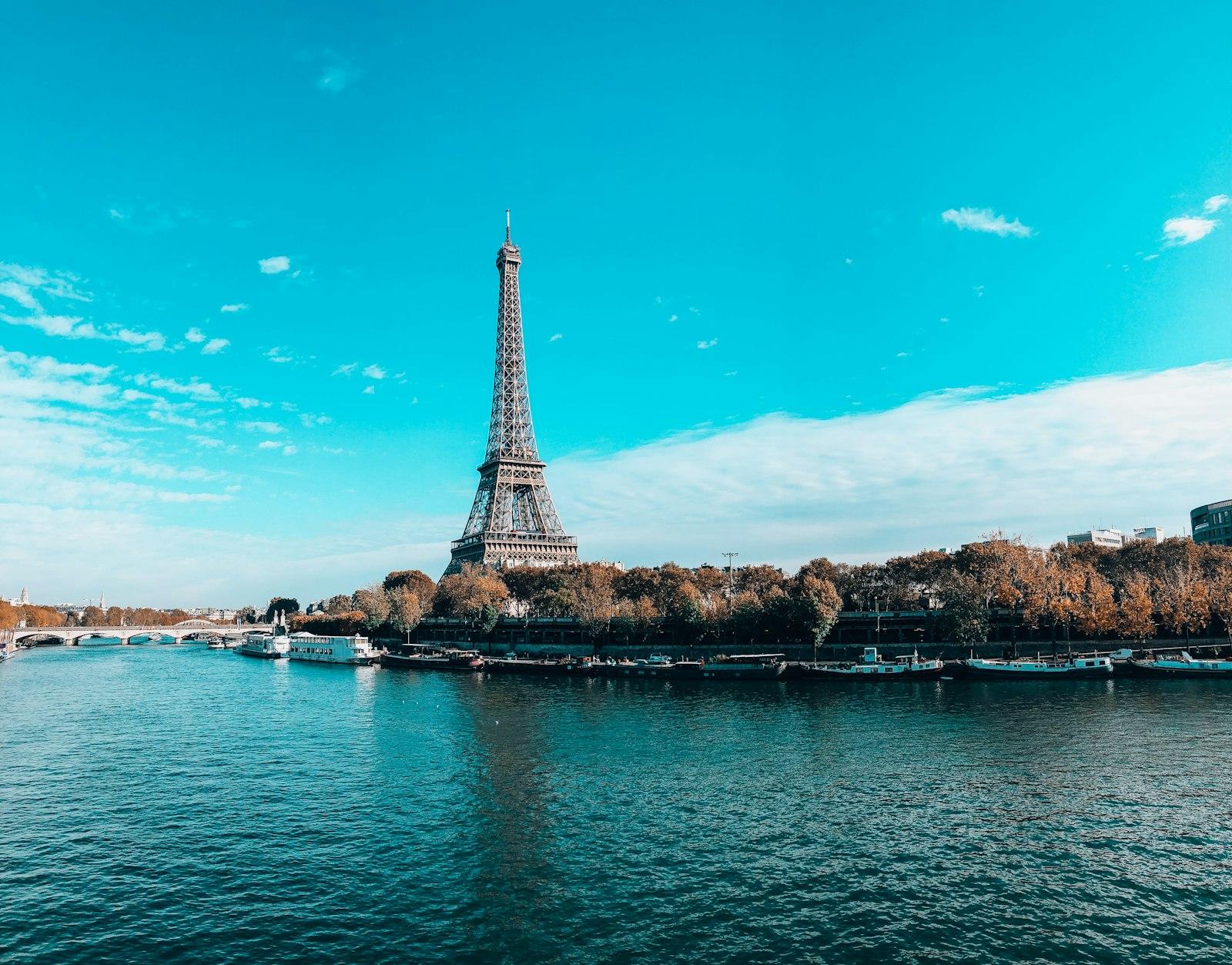 Afternoon In Paris jigsaw puzzle preview