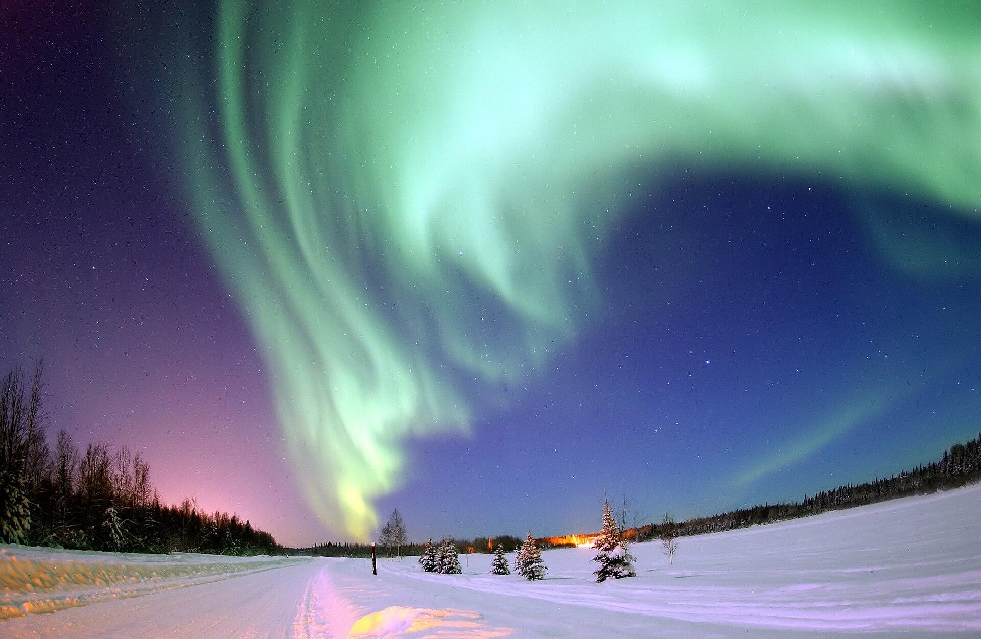 Aurora Over Snow jigsaw puzzle preview