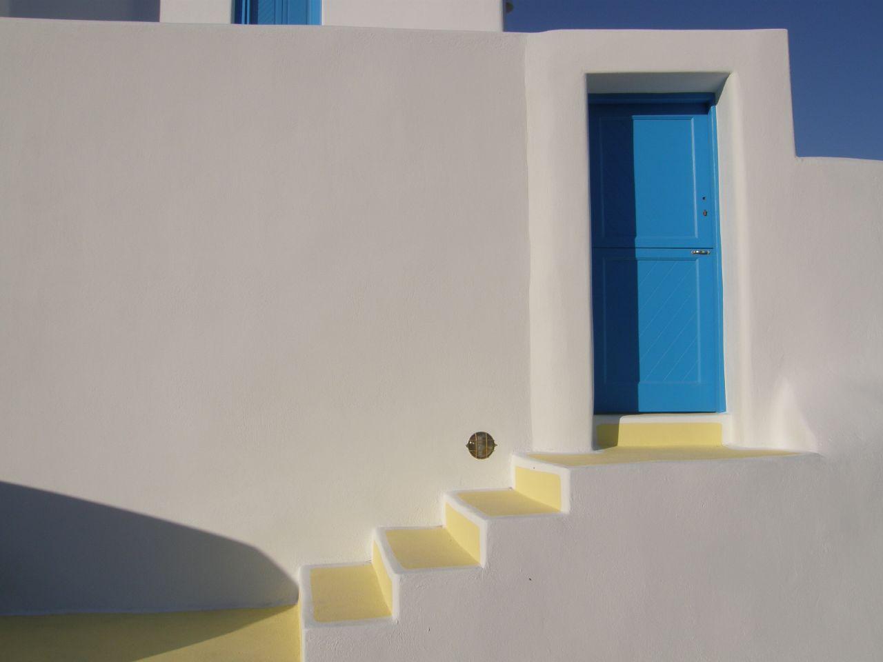 Blue Greek Door jigsaw puzzle preview