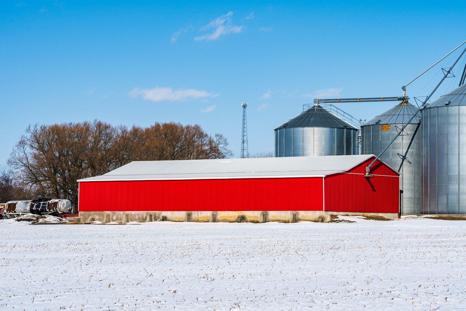 Brilliant Red Barn On A Wintry Day jigsaw puzzle preview