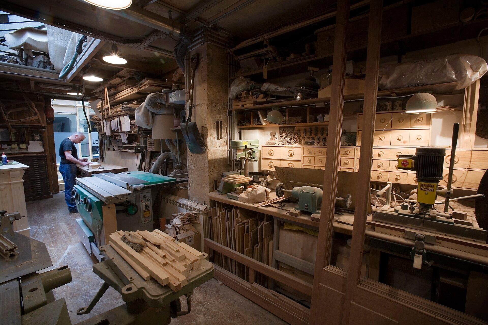 Carpenter in the Workshop jigsaw puzzle preview
