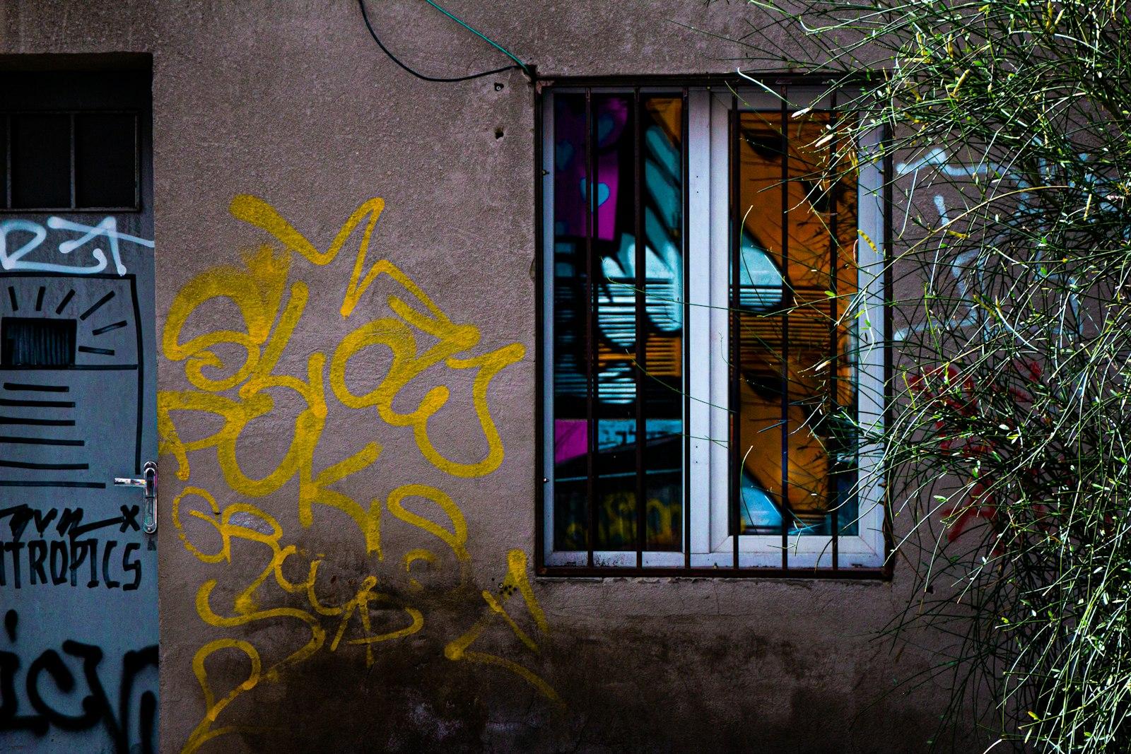 Cement Wall With Graffiti And Window jigsaw puzzle preview