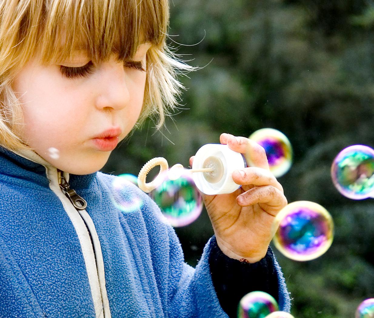 Child Blowing Bubbles jigsaw puzzle preview