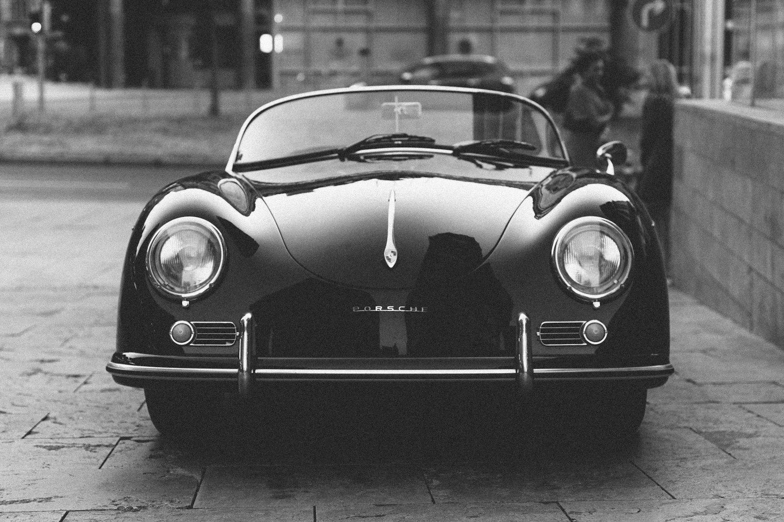 Classic Convertible Car jigsaw puzzle preview