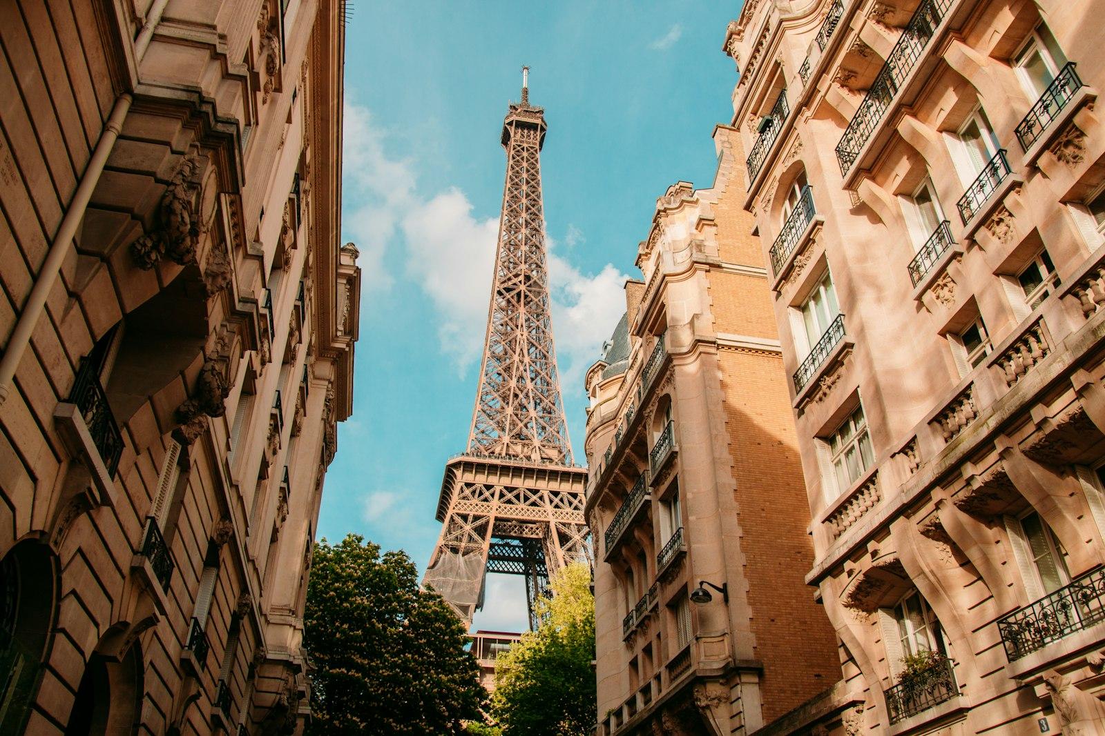 Eiffel Tower In Paris During Daytime jigsaw puzzle preview