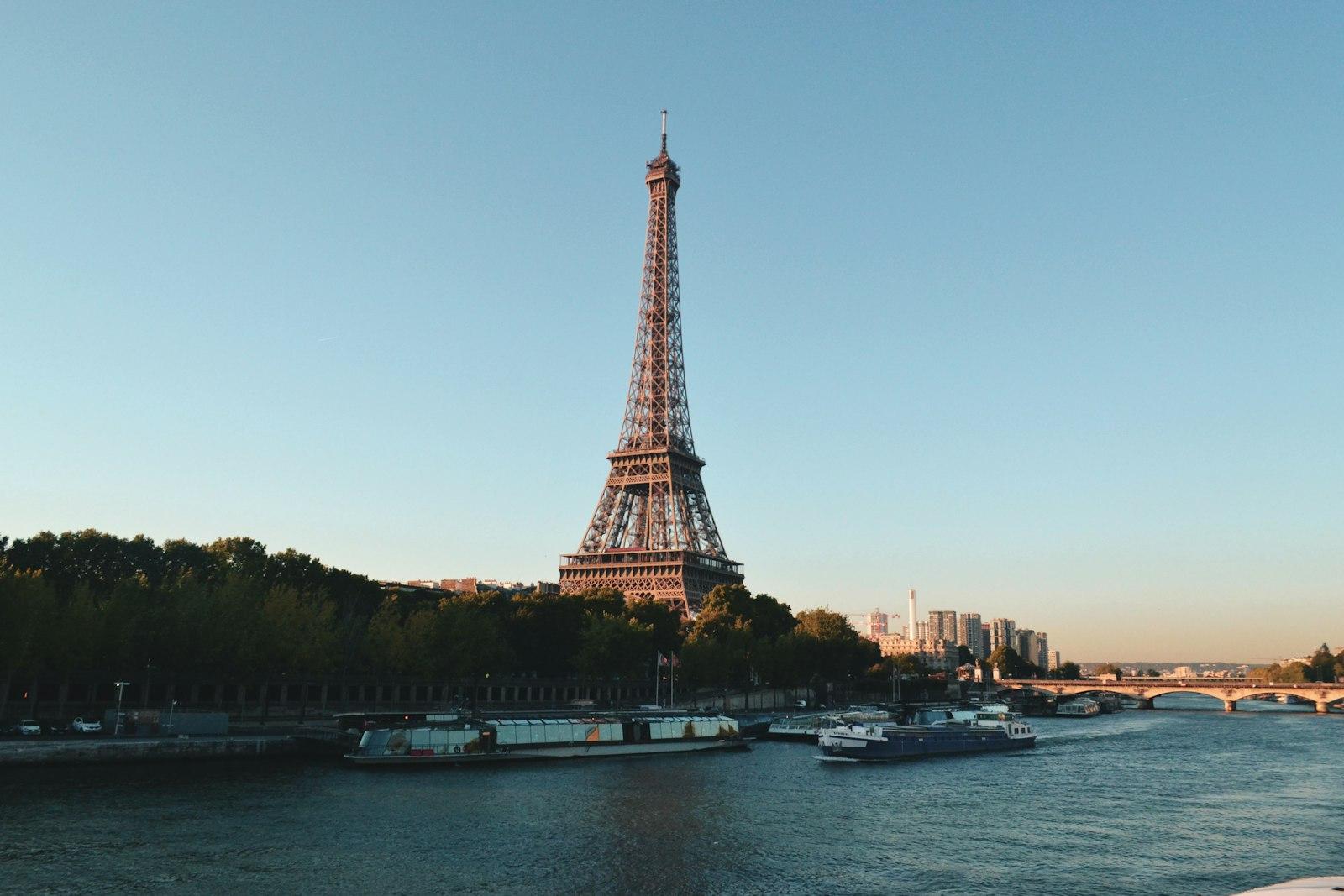 Eiffel Tower jigsaw puzzle preview