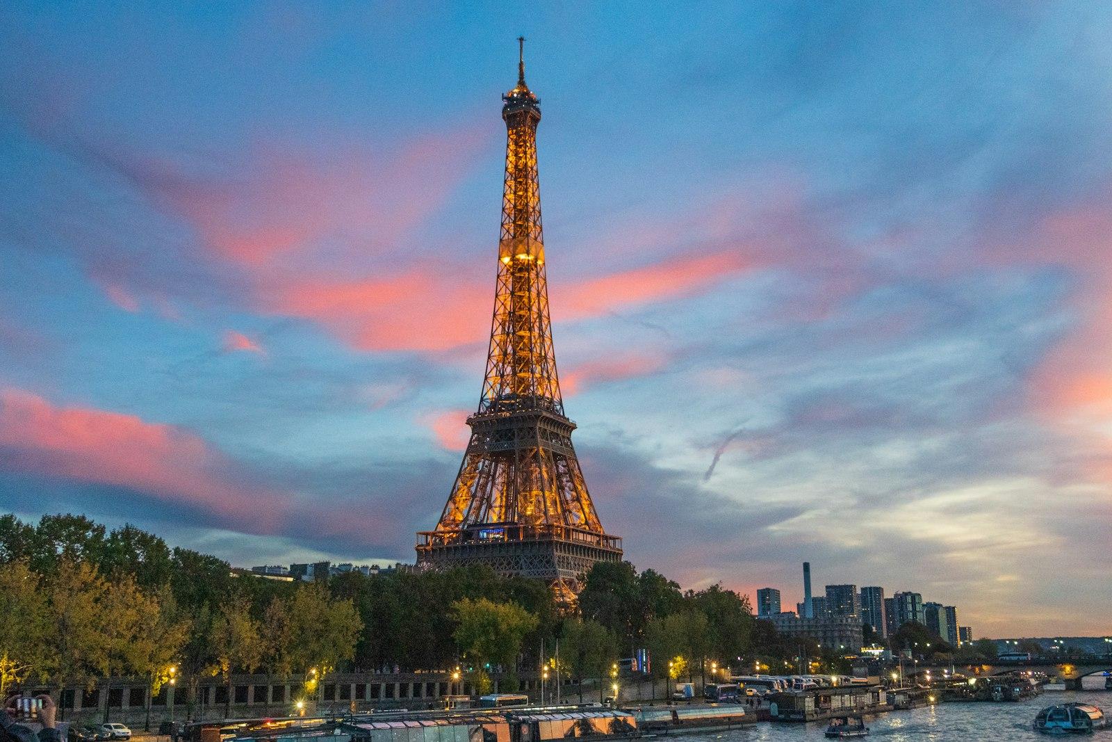 Eiffel Tower Right Before The Covid jigsaw puzzle preview
