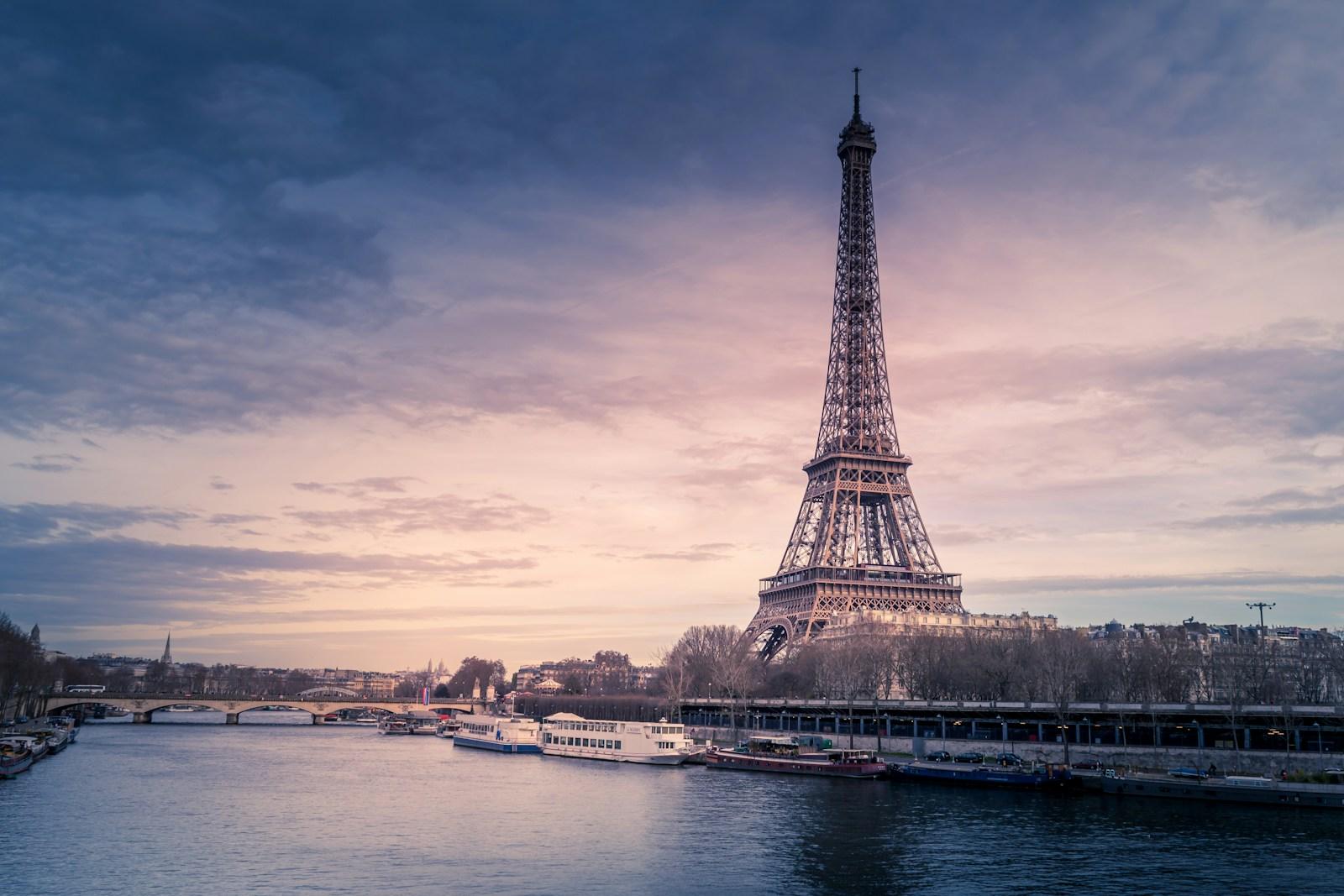 Eiffel Tower jigsaw puzzle preview
