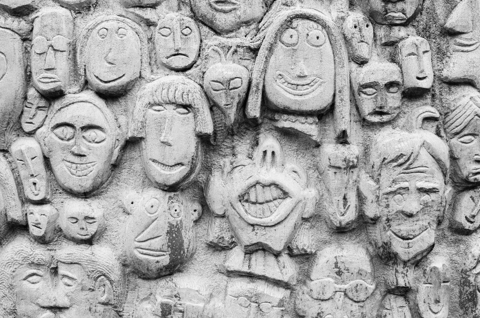 Faces jigsaw puzzle preview
