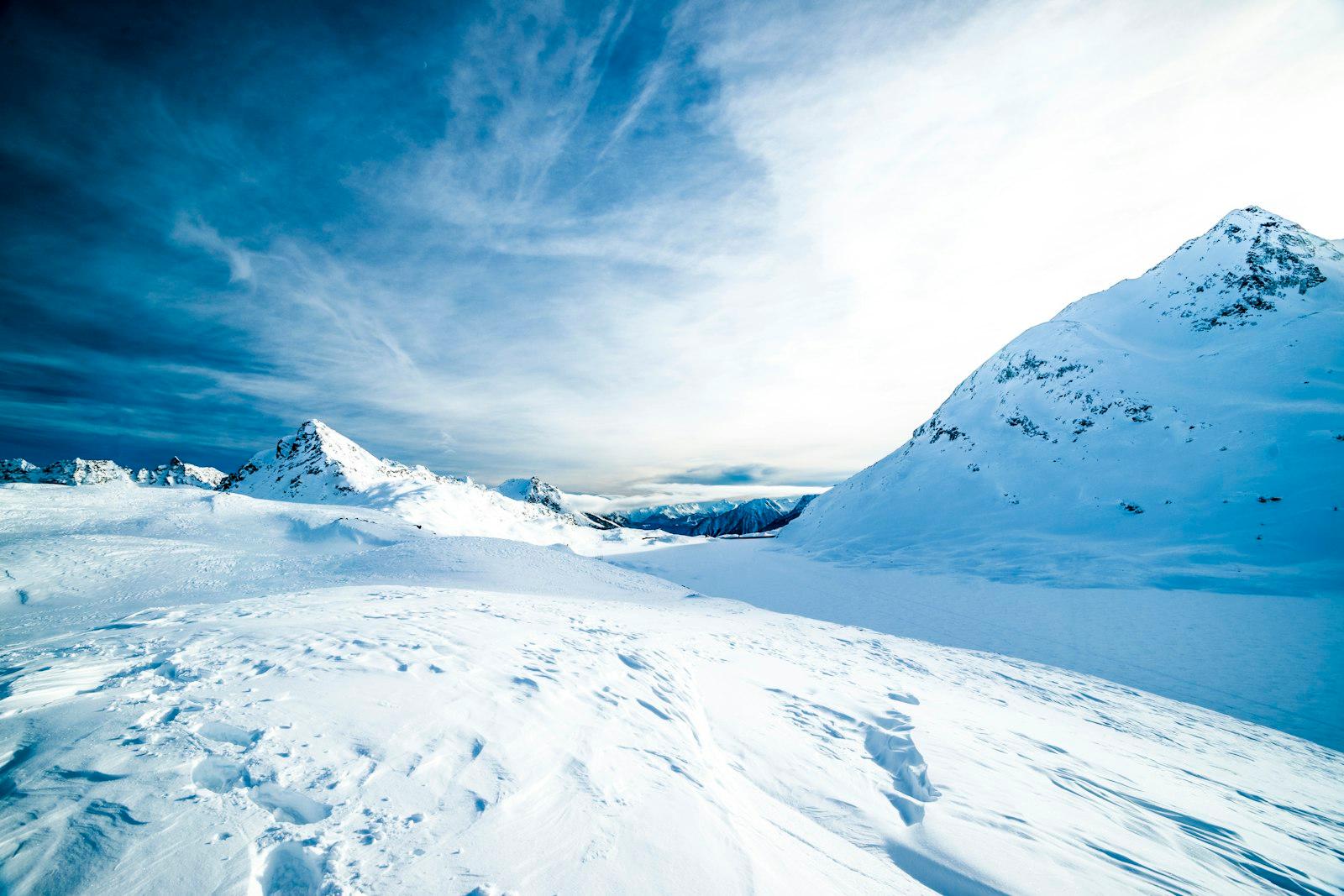 Frozen Mountainous Landscape jigsaw puzzle preview