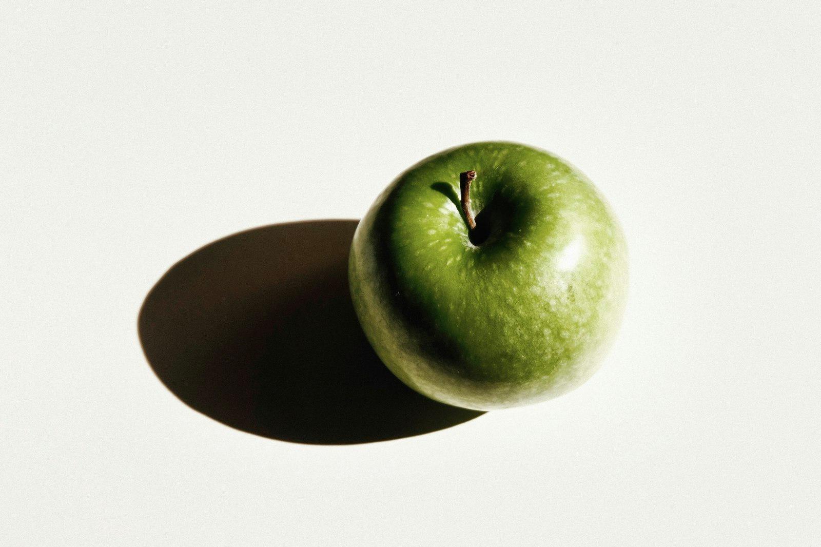 Green Apple On White Background jigsaw puzzle preview