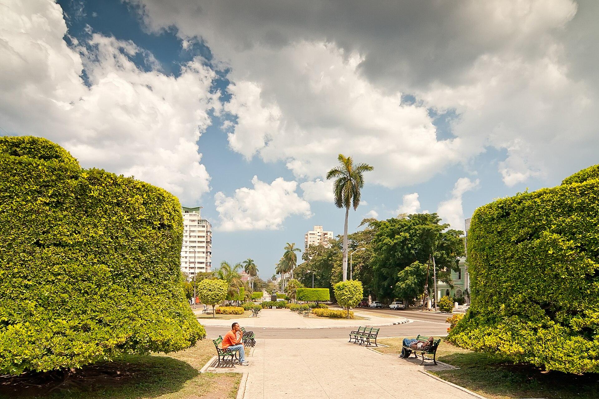 Havana Streets jigsaw puzzle preview