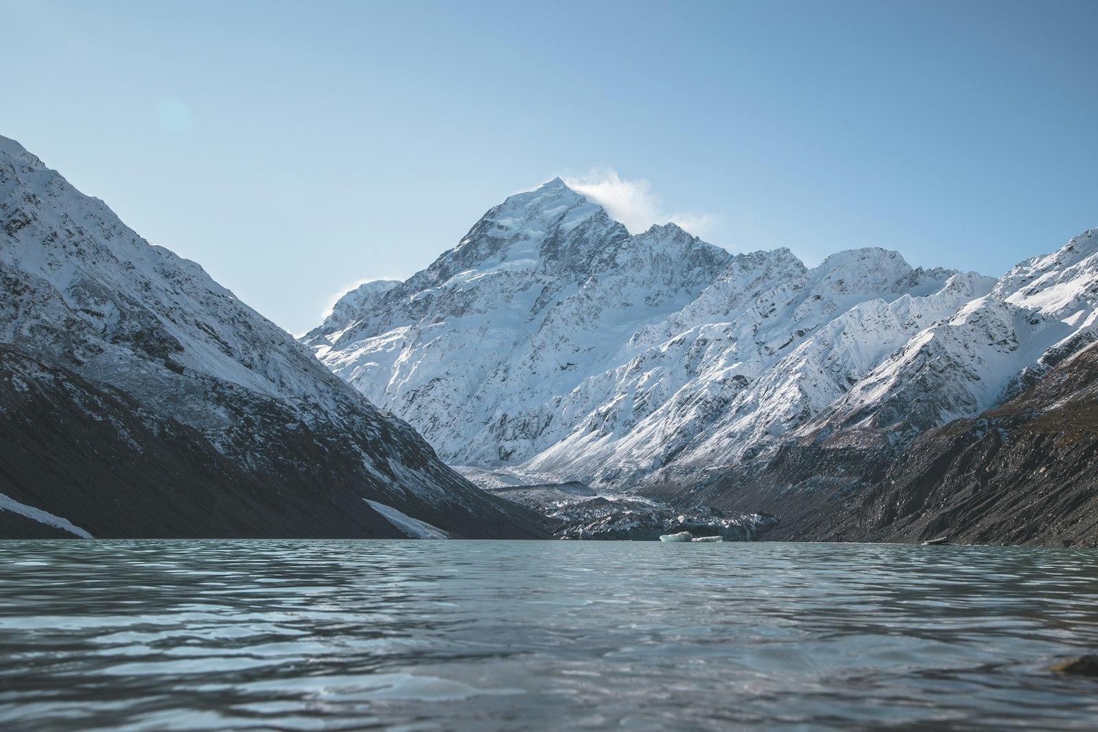 Hooker Lake Looking Towards Mt Cook jigsaw puzzle preview