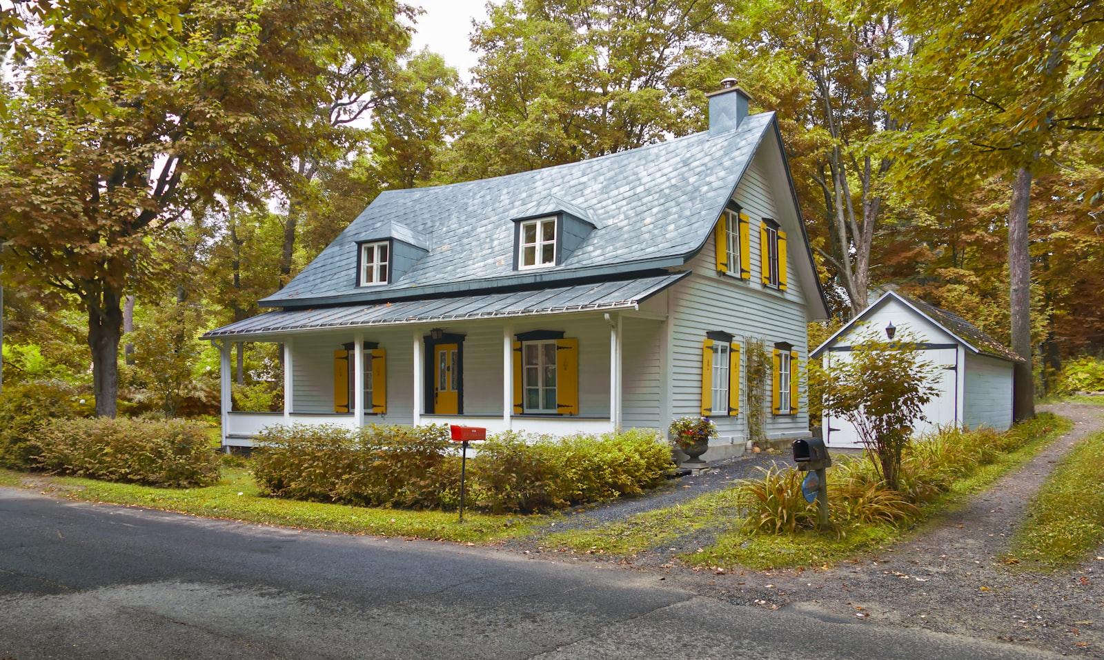 La Maison QuéBéCoise D’Inspiration NéOclassique Se jigsaw puzzle preview