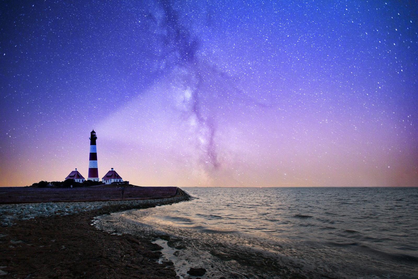 LIGHTHOUSE Between Milkyway jigsaw puzzle preview