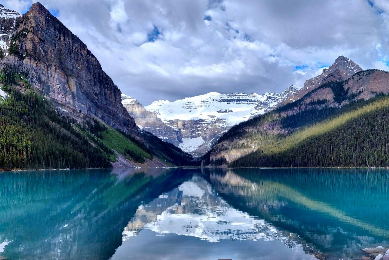 Moraine Lake jigsaw puzzle preview