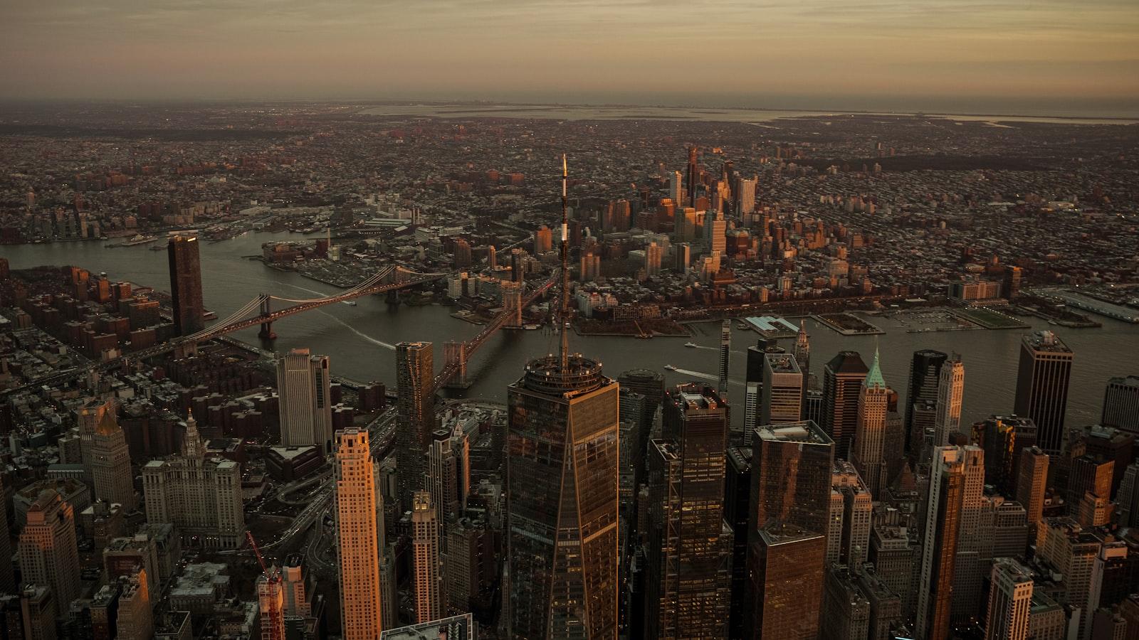One World Trade Center Pointing To Brooklyn jigsaw puzzle preview