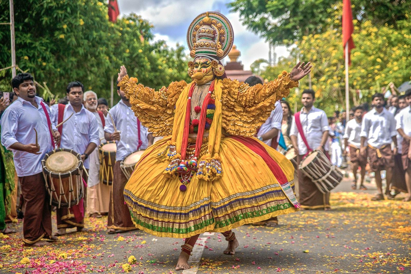 People In Gold And Red Traditional Dress Walking O jigsaw puzzle preview