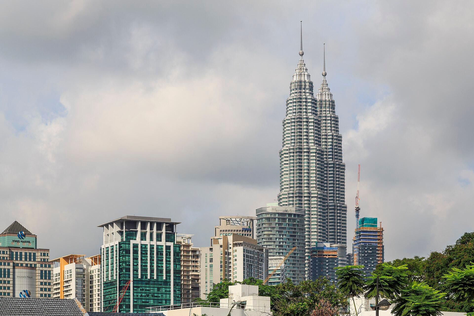 Petronas Towers jigsaw puzzle preview