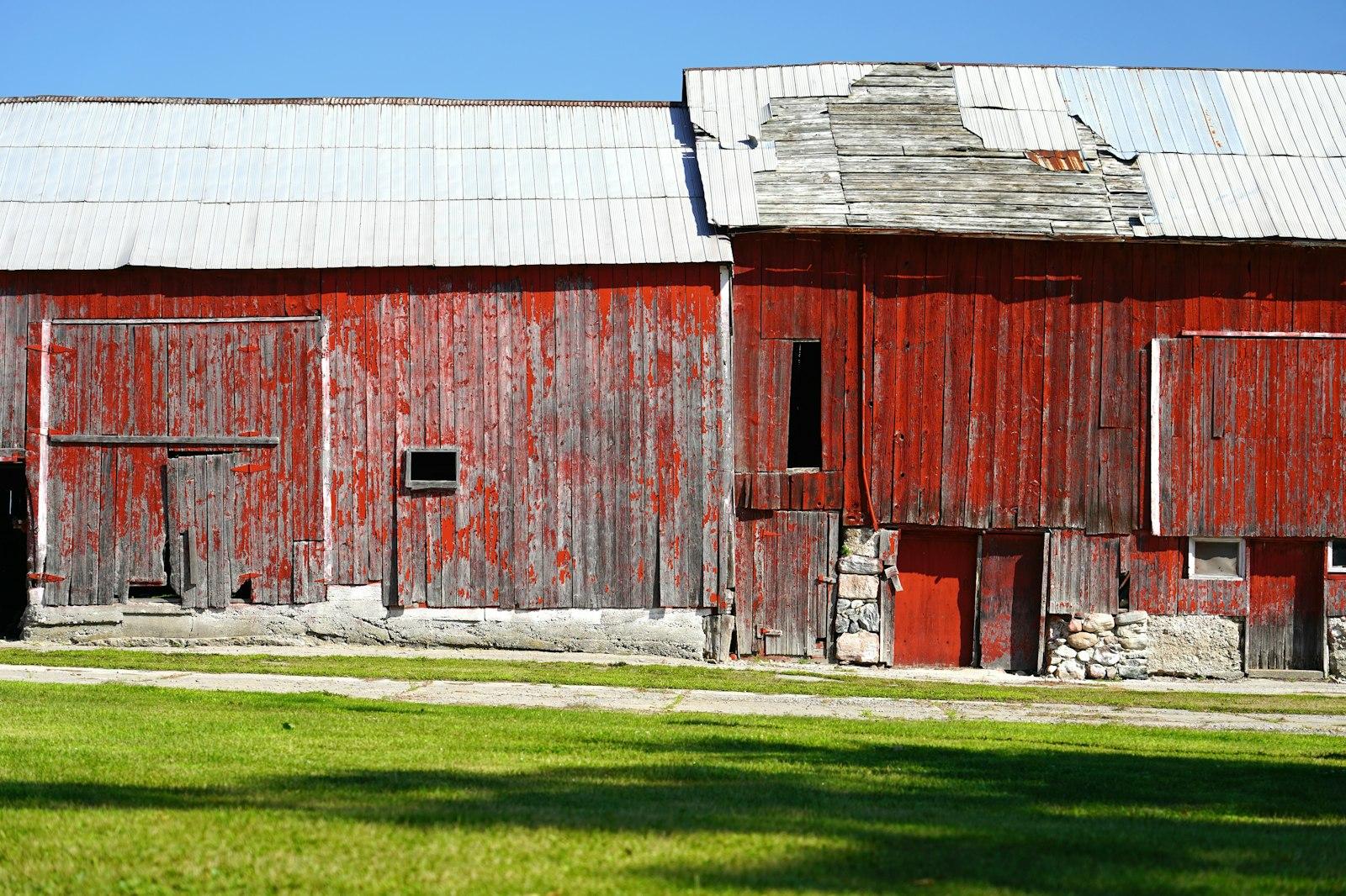 Red Barn jigsaw puzzle preview