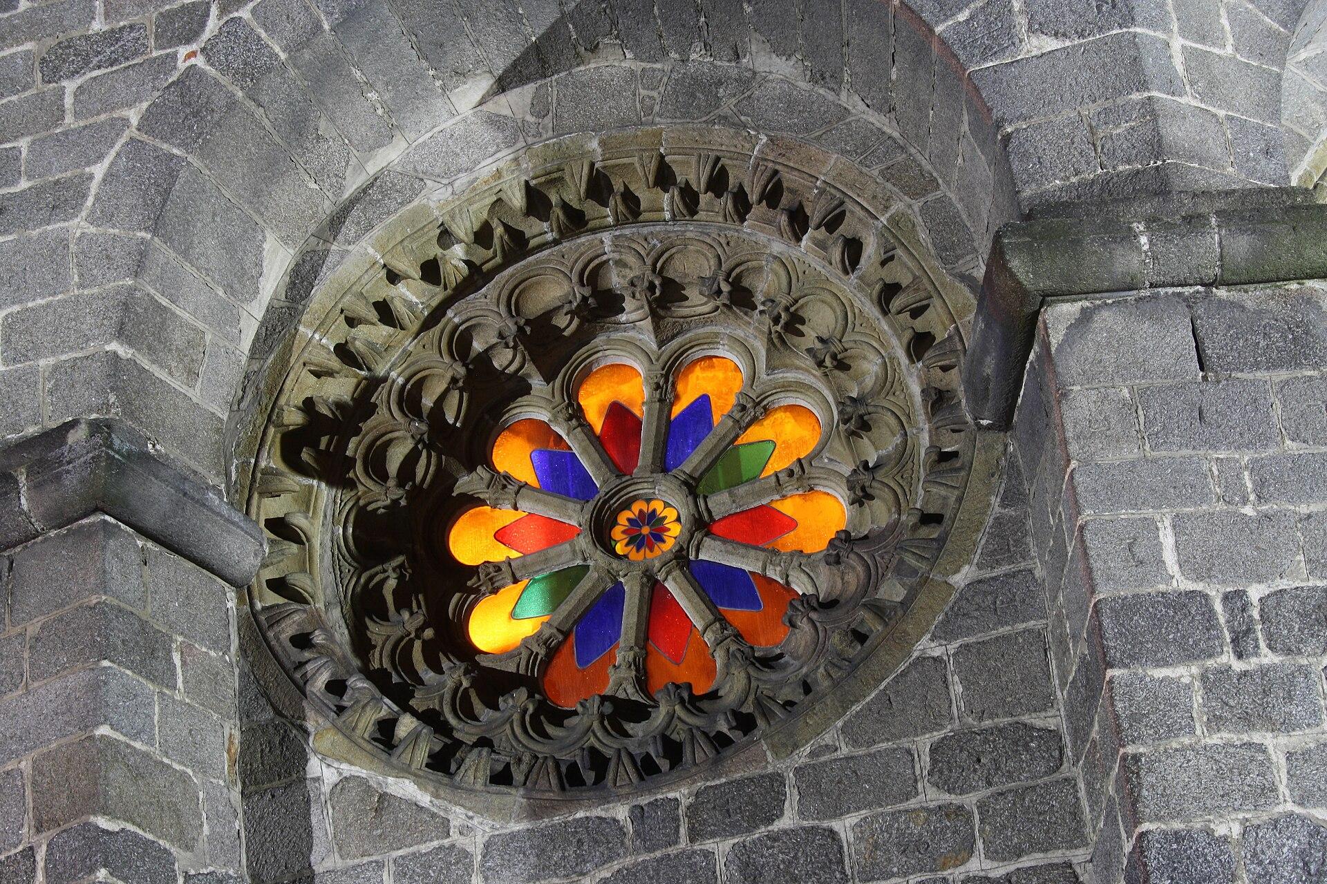 Round Stained Window jigsaw puzzle preview