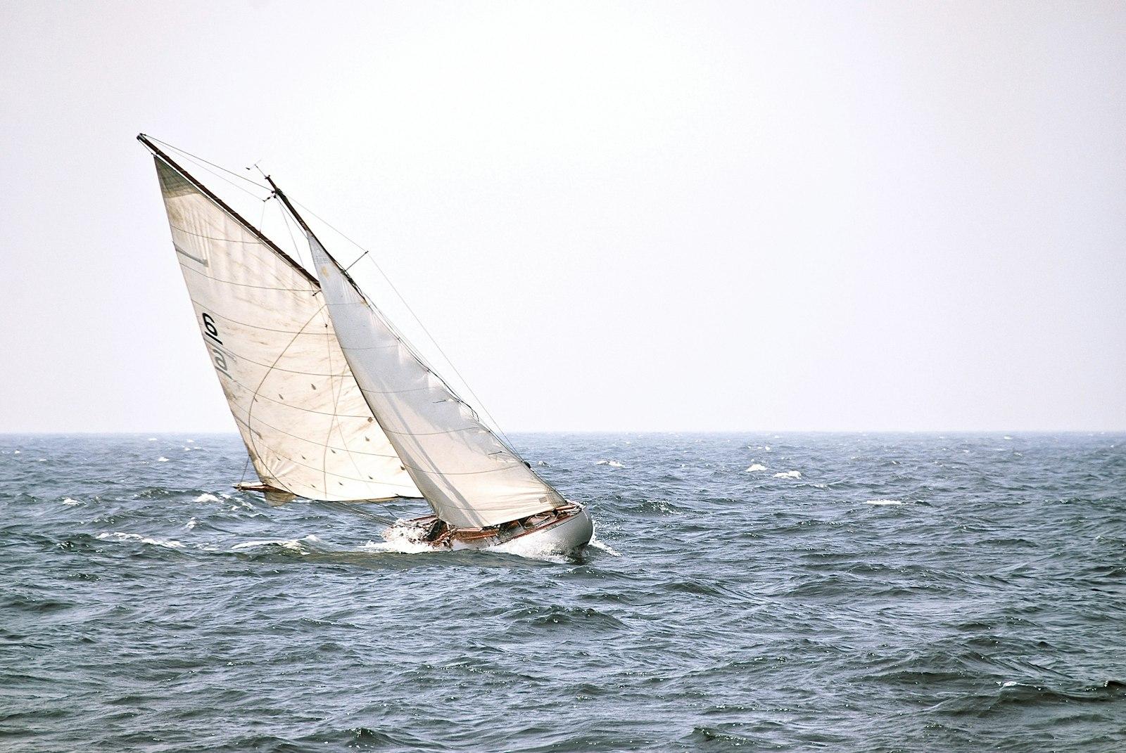 Sailing, Vintage Yacht Race. "Asti V" jigsaw puzzle preview
