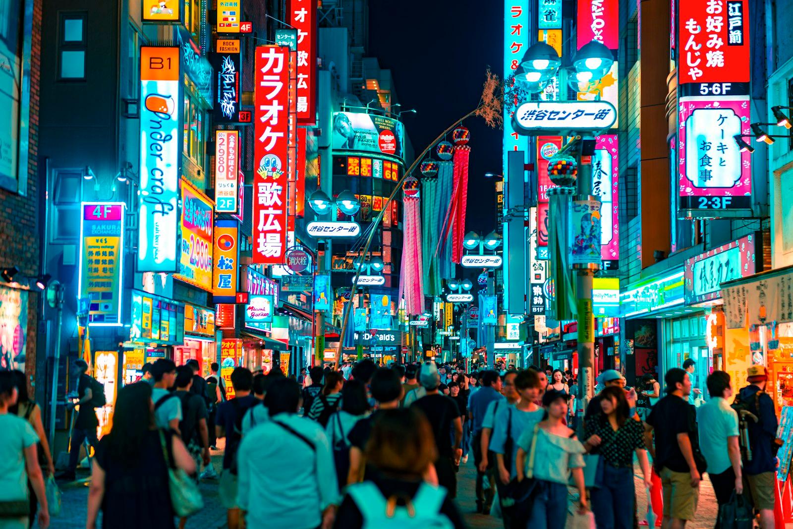 Shopping In Shibuya jigsaw puzzle preview