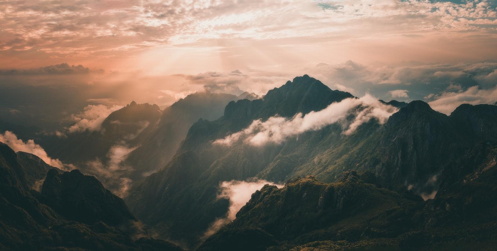 Stunning View From The Top Of Fansipan In Sapa, Vi jigsaw puzzle preview