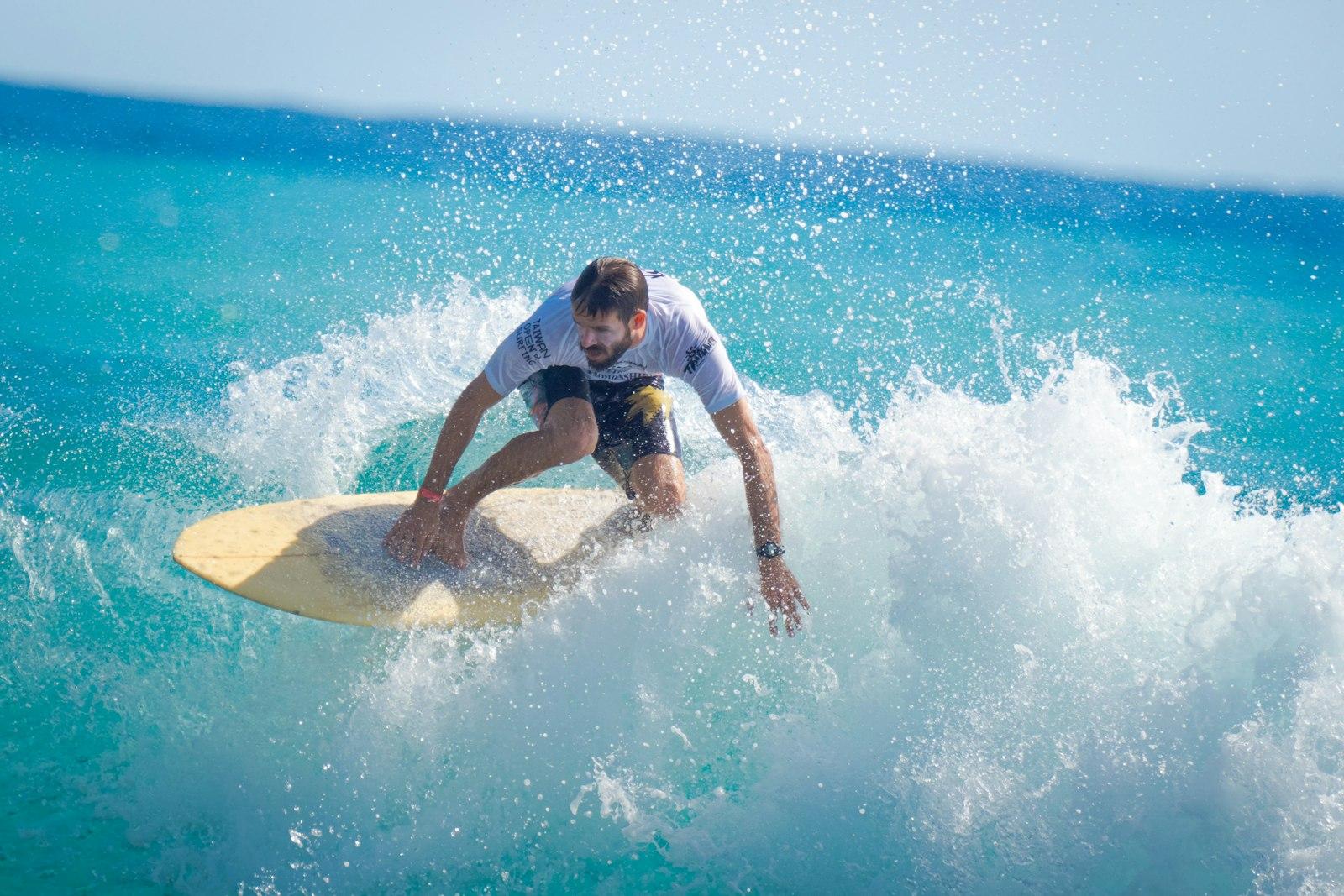 Surf jigsaw puzzle preview