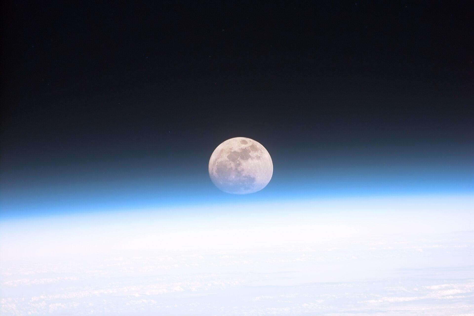 The Full Moon jigsaw puzzle preview