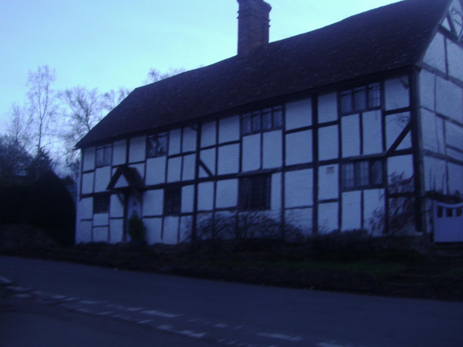Tudor Cottage jigsaw puzzle preview