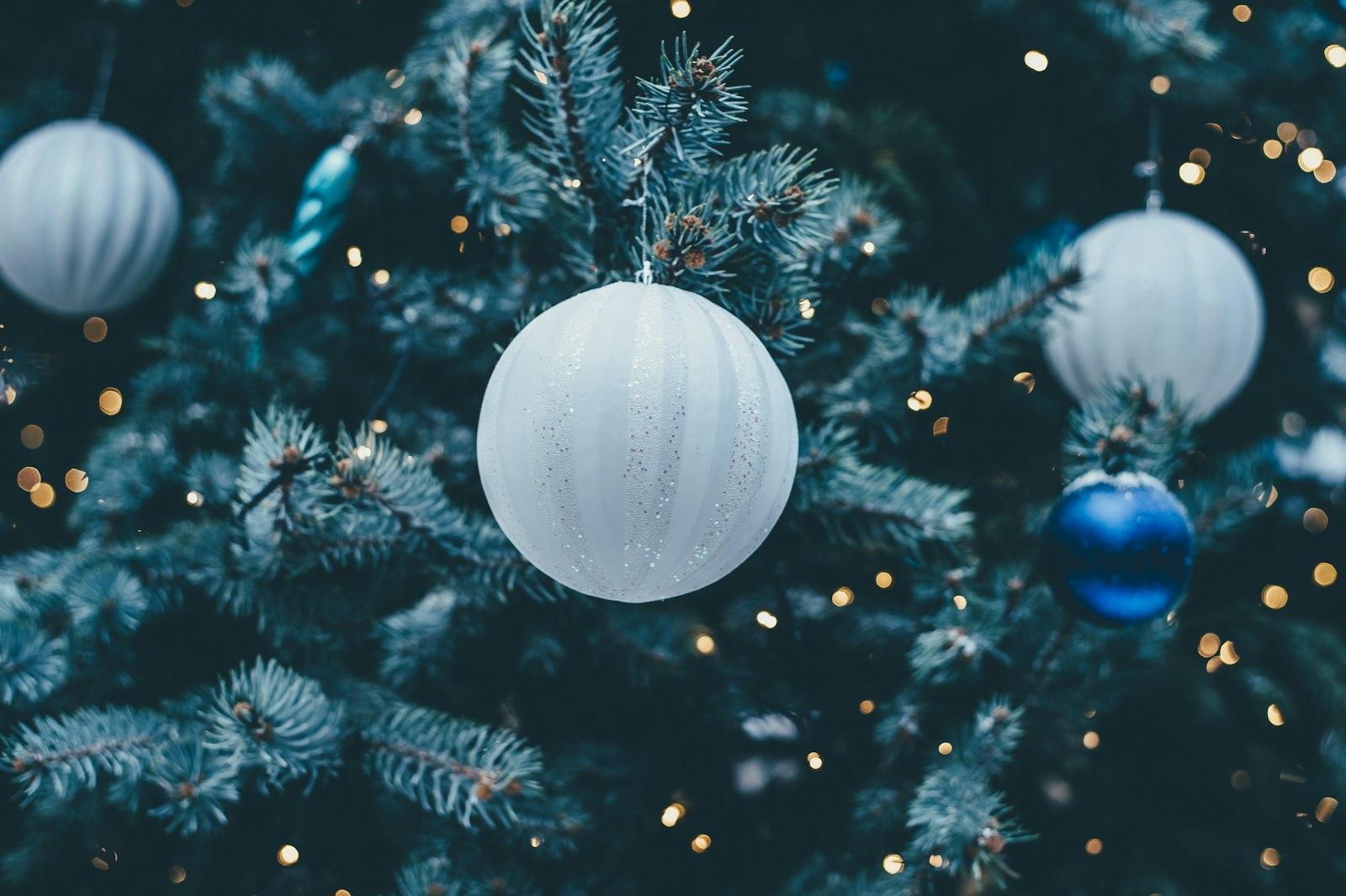 White Bauble jigsaw puzzle preview
