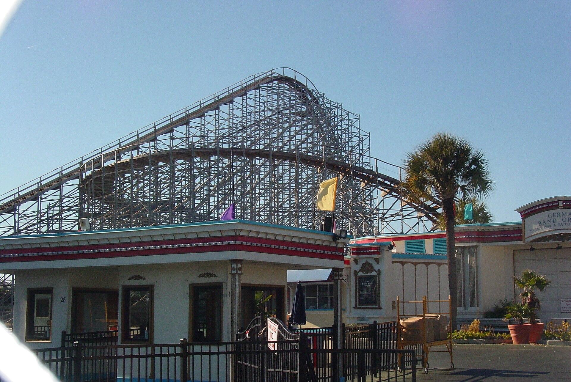 Wooden Roller Coaster jigsaw puzzle preview
